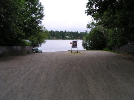 Isabella Lake boat launch near Shelton