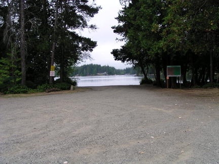 Philips Lake boat launch near DuPont