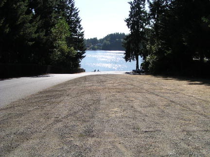Long lake boat ramp near DuPont